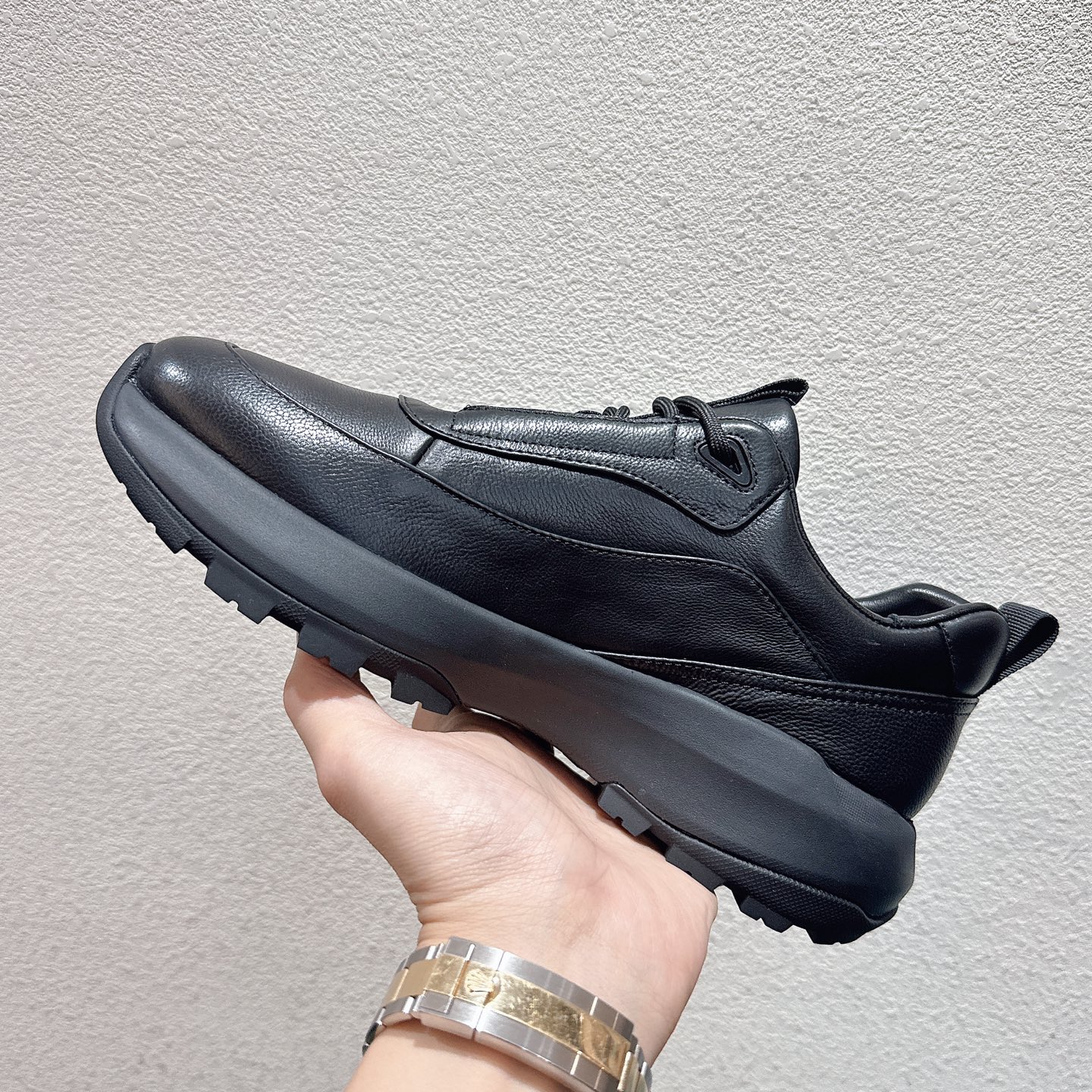 Basic Shoes