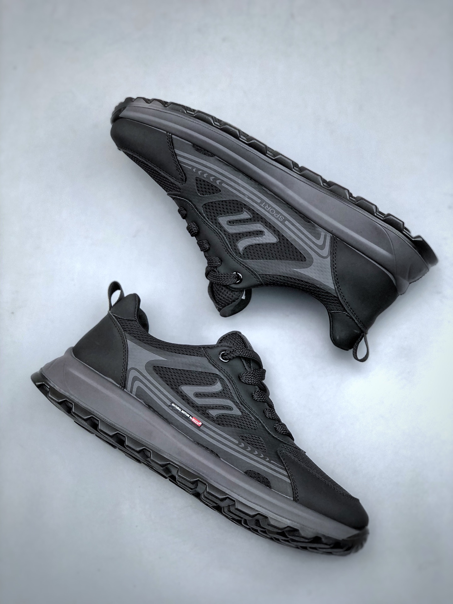 Male Sneakers Breathable