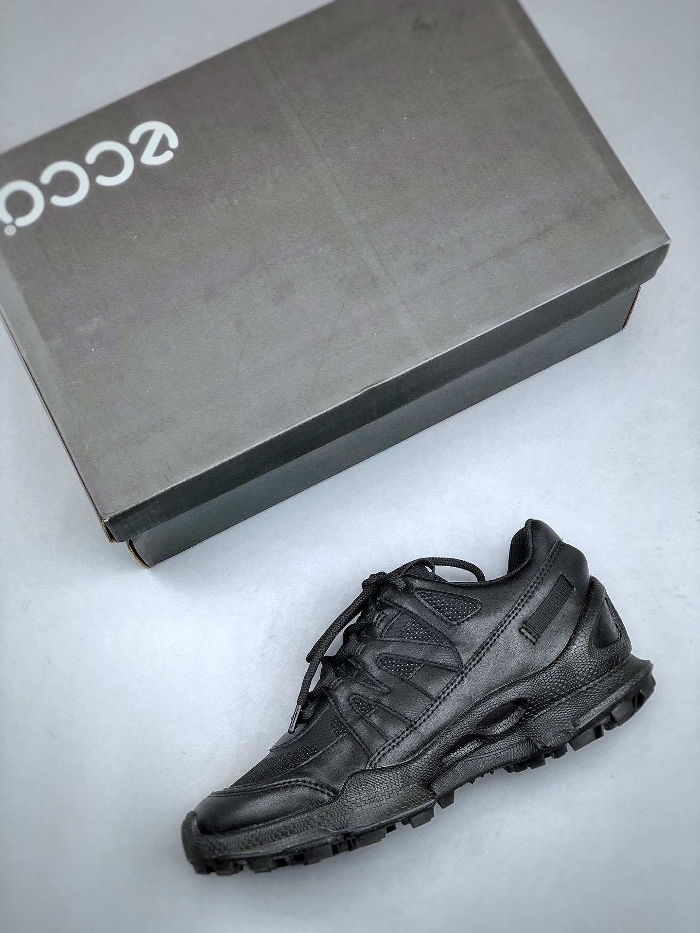 Male Sneakers Breathable