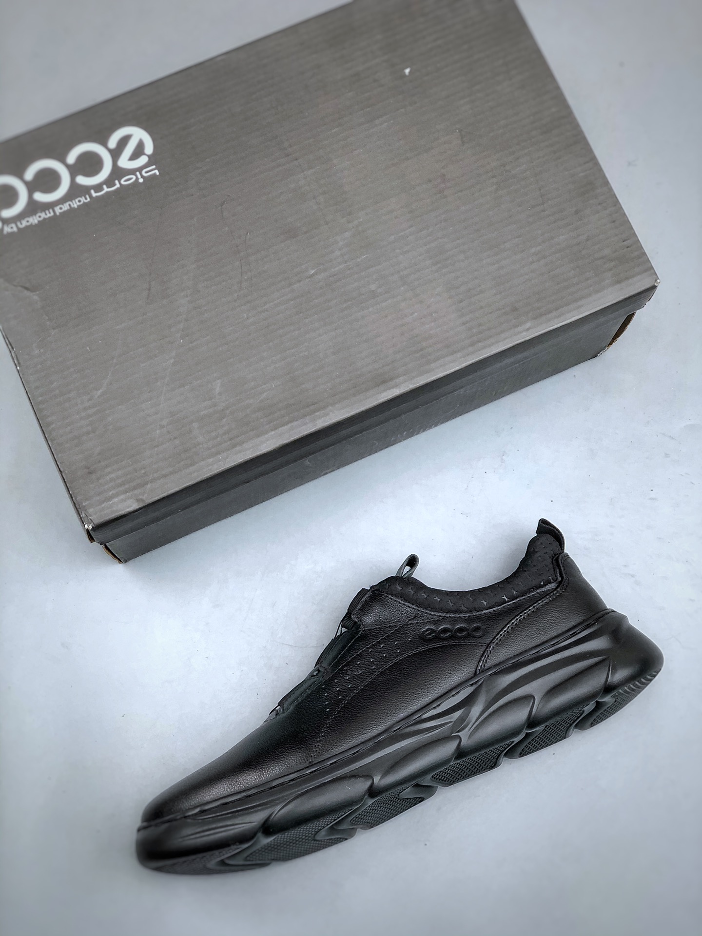 Male Sneakers Breathable
