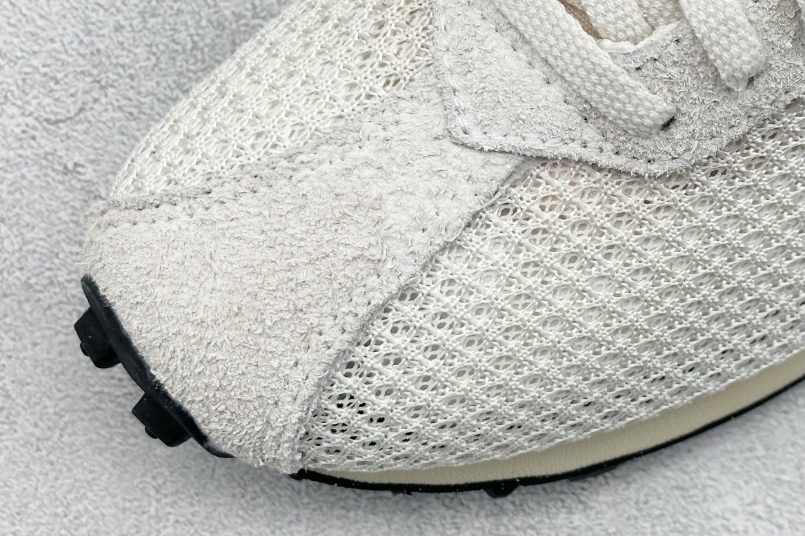 Running Shoes L-s