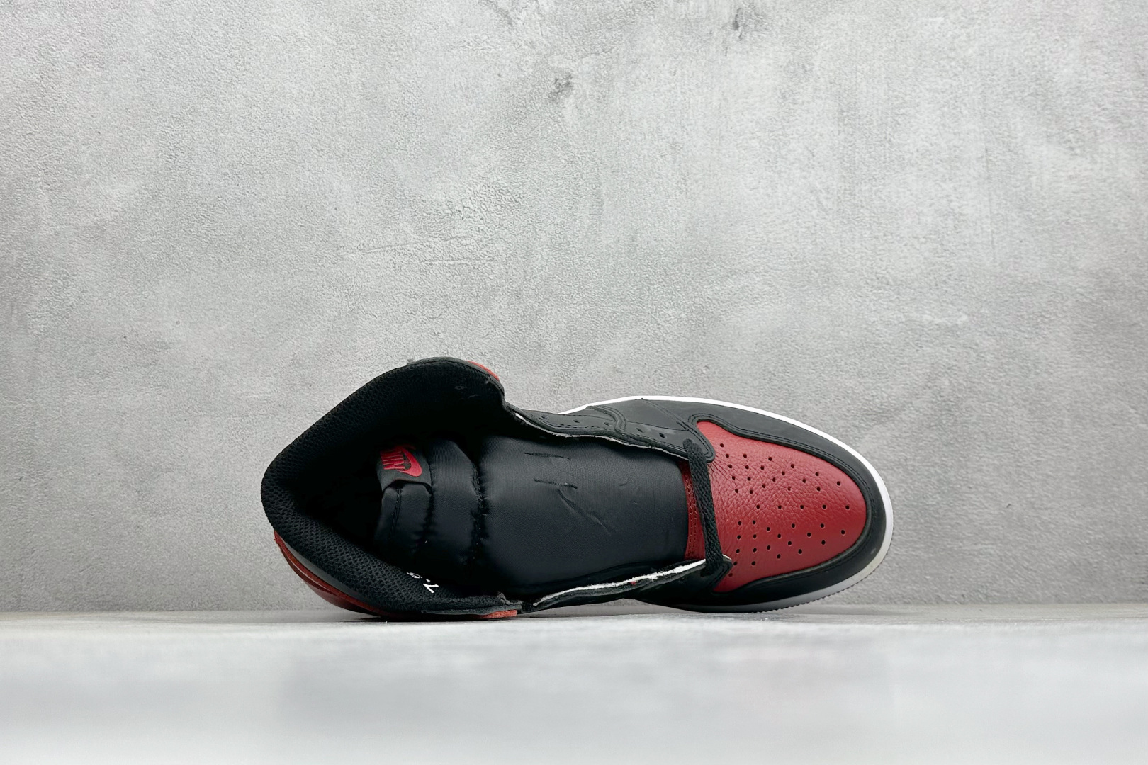Jordan Nike Basic Shoes