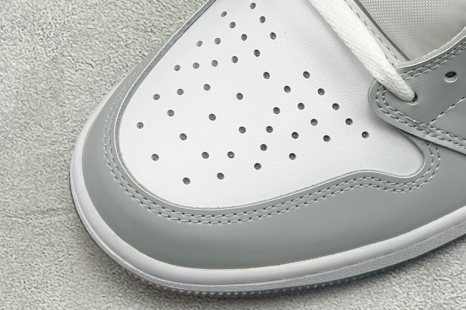 Calvin Klein Dior Jordan Nike Basic Shoes