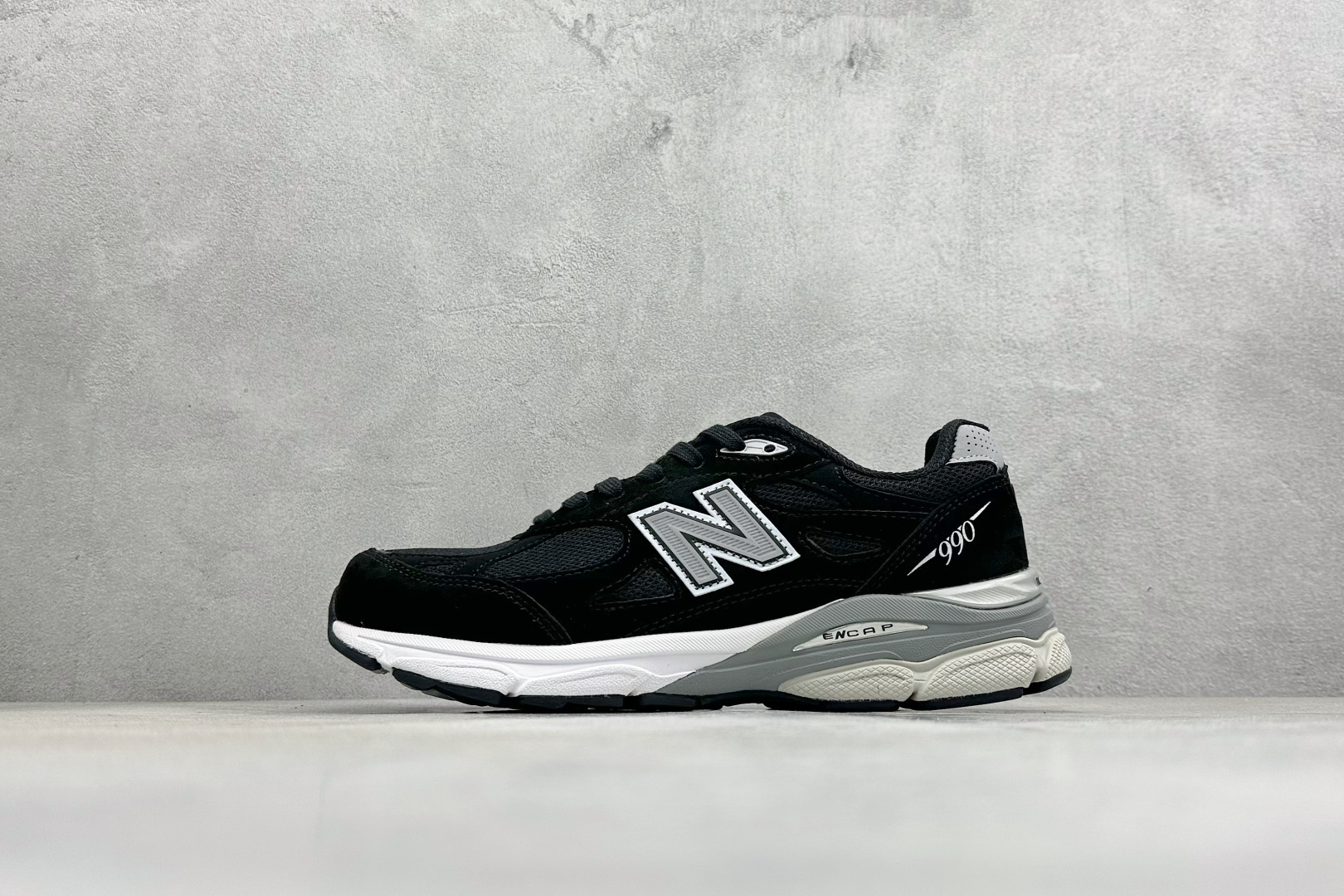 Basic Shoes M-s