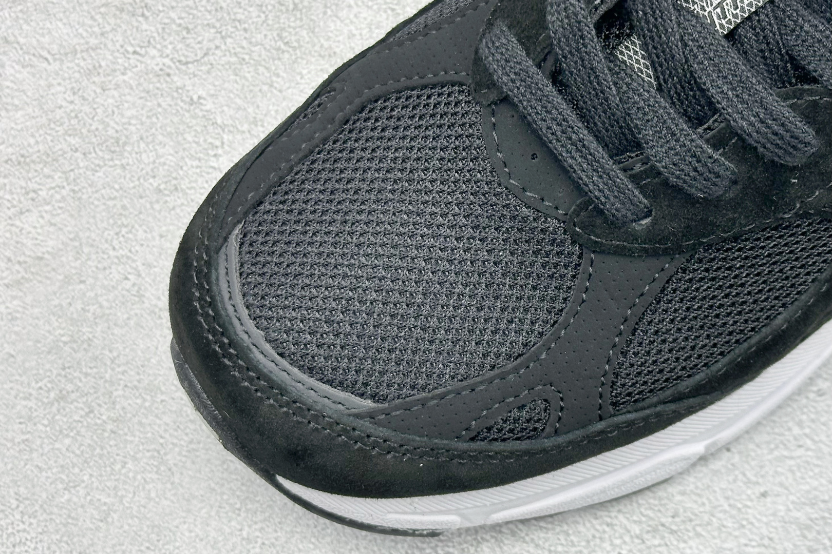 Basic Shoes M-s