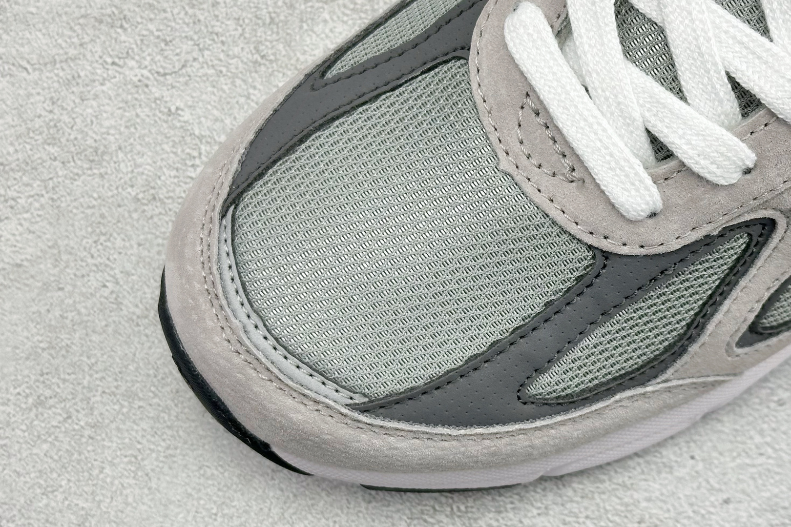 Basic Shoes M-l