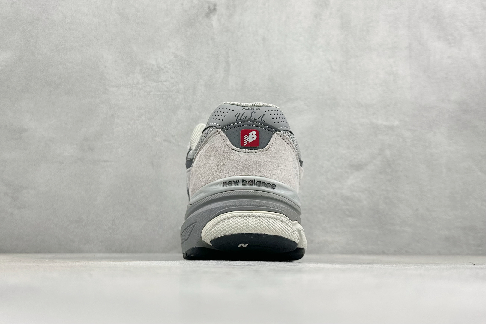 Basic Shoes M