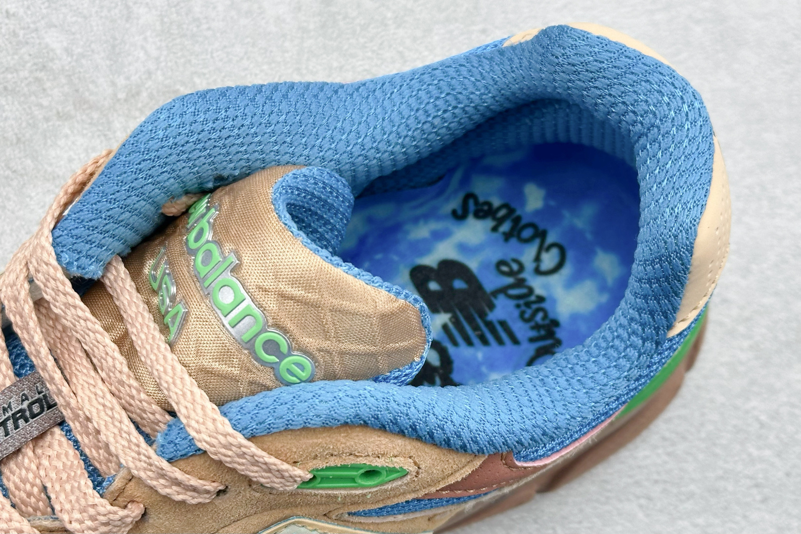 Basic Shoes M