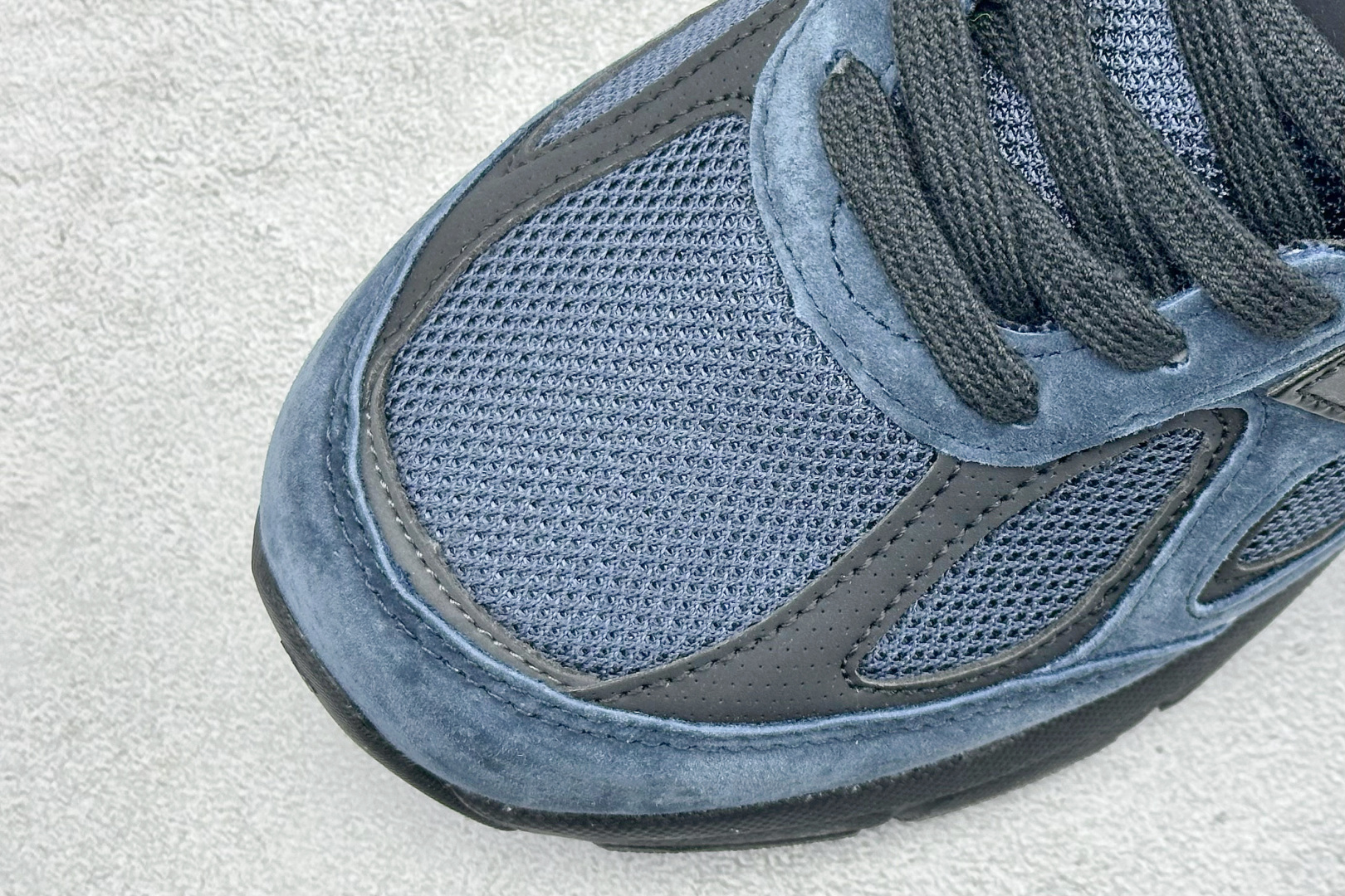 Basic Shoes M