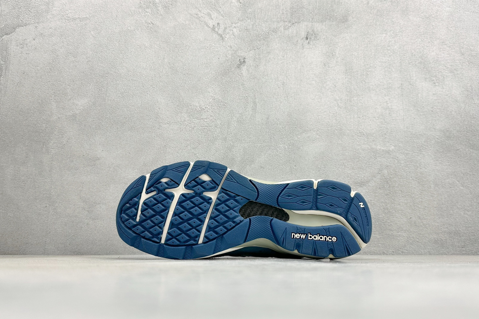 Basic Shoes M-l