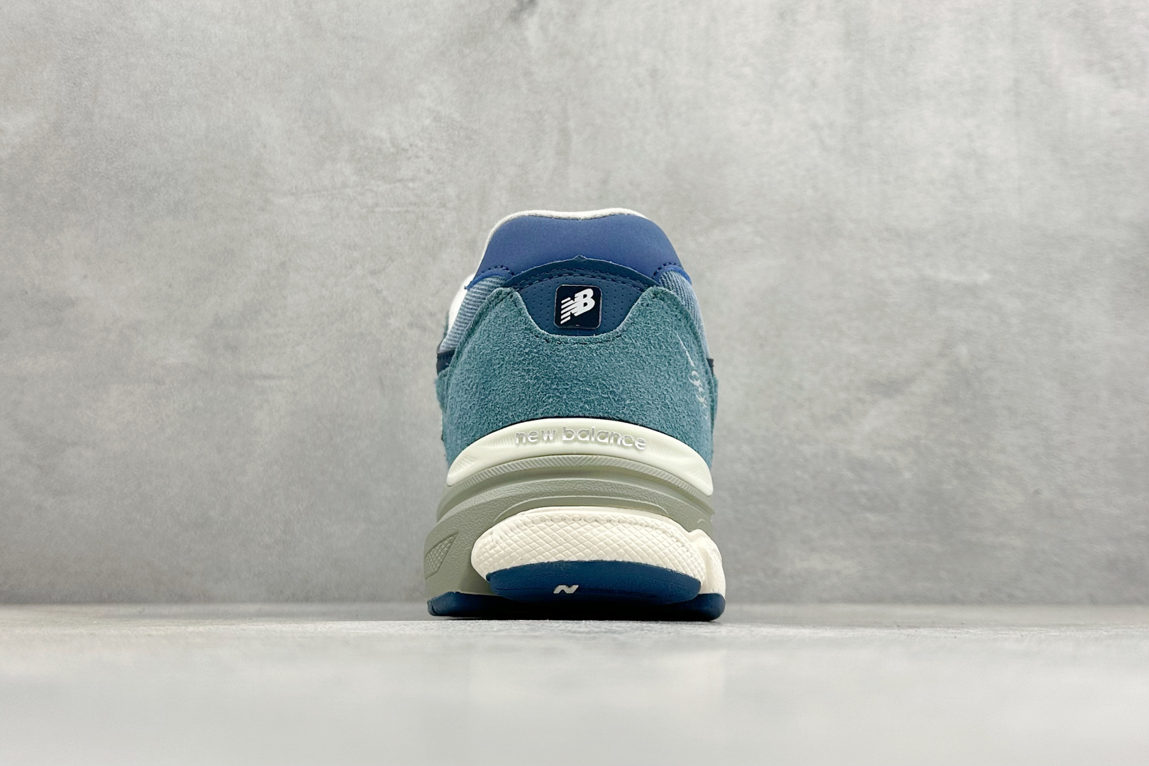 Basic Shoes M-l
