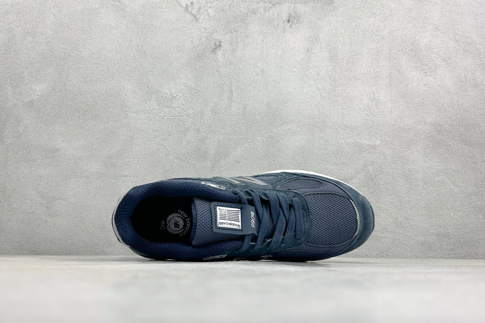 Basic Shoes M