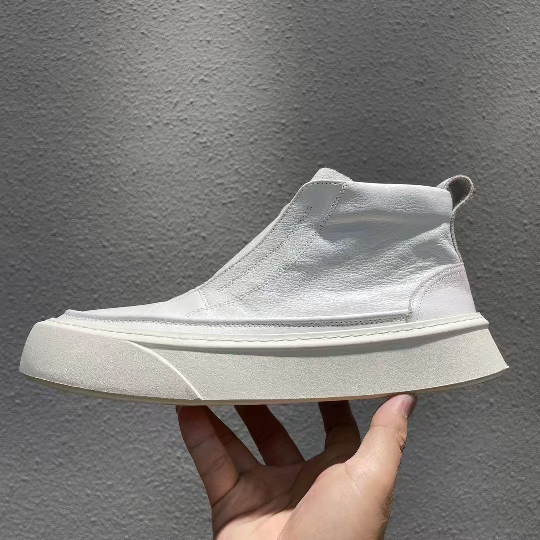 Basic Shoes 43