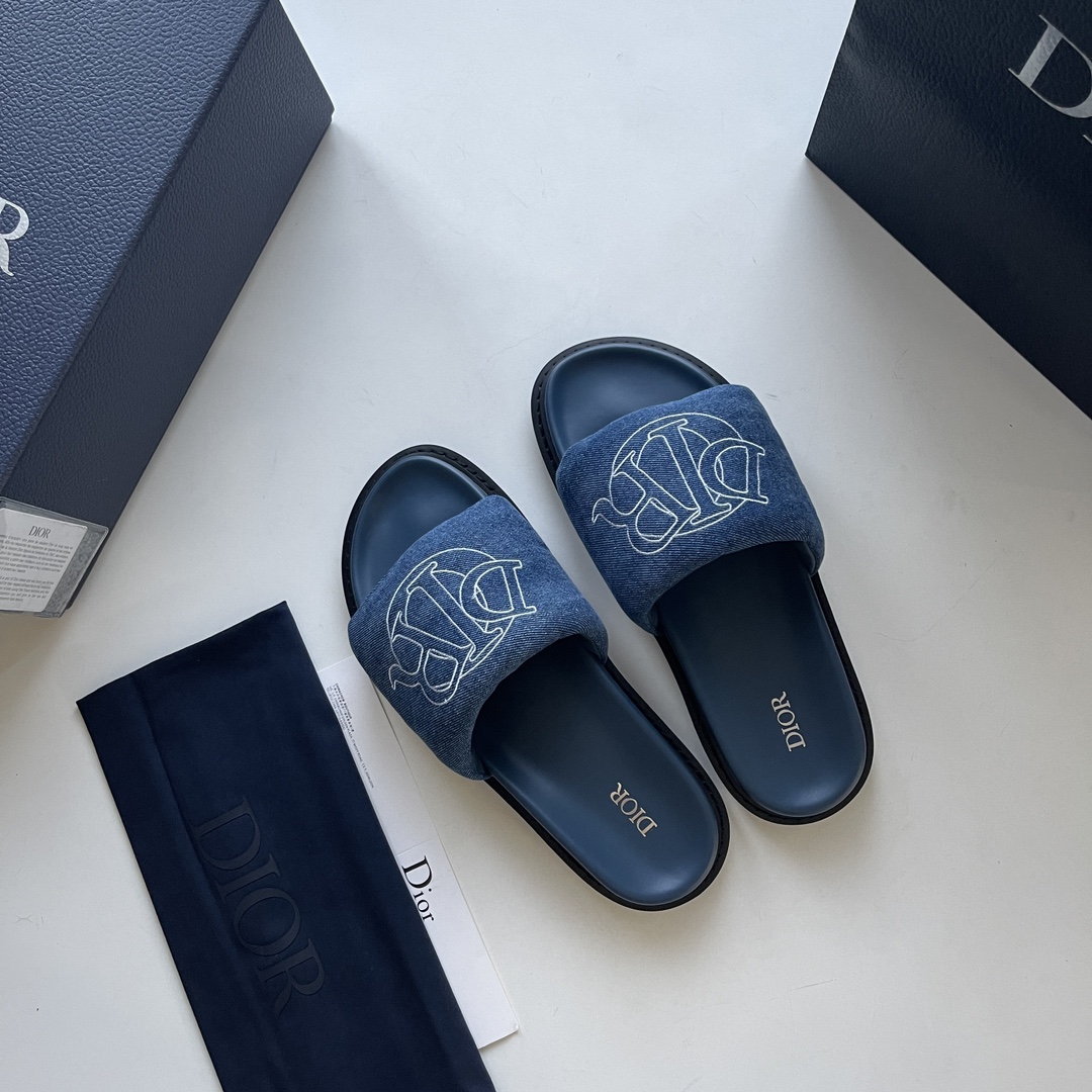 Male Sandals White M