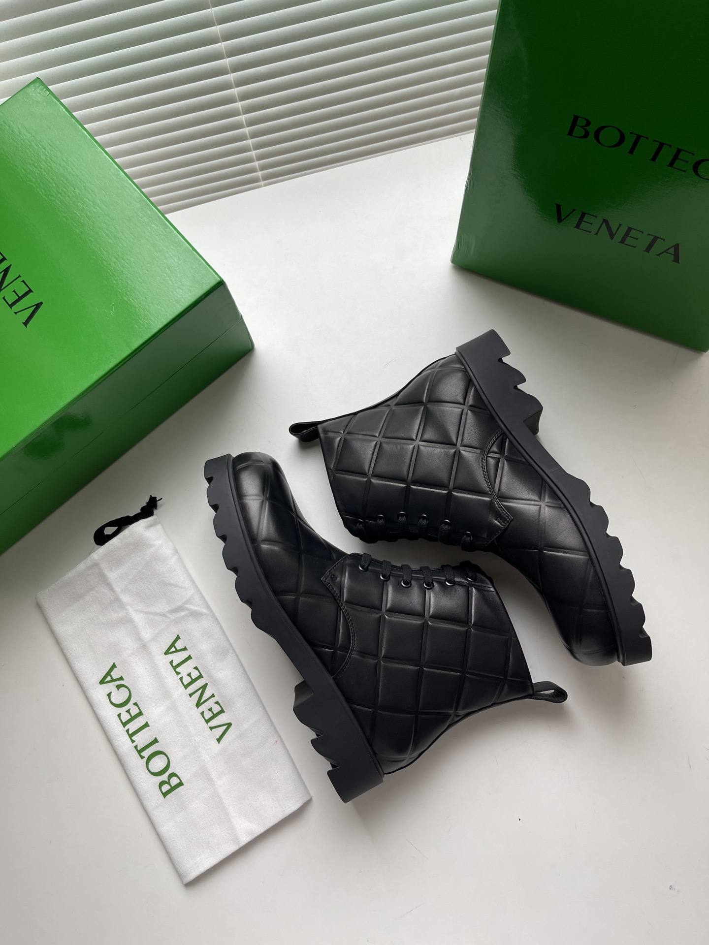 Bottega Veneta Basic Shoes Black