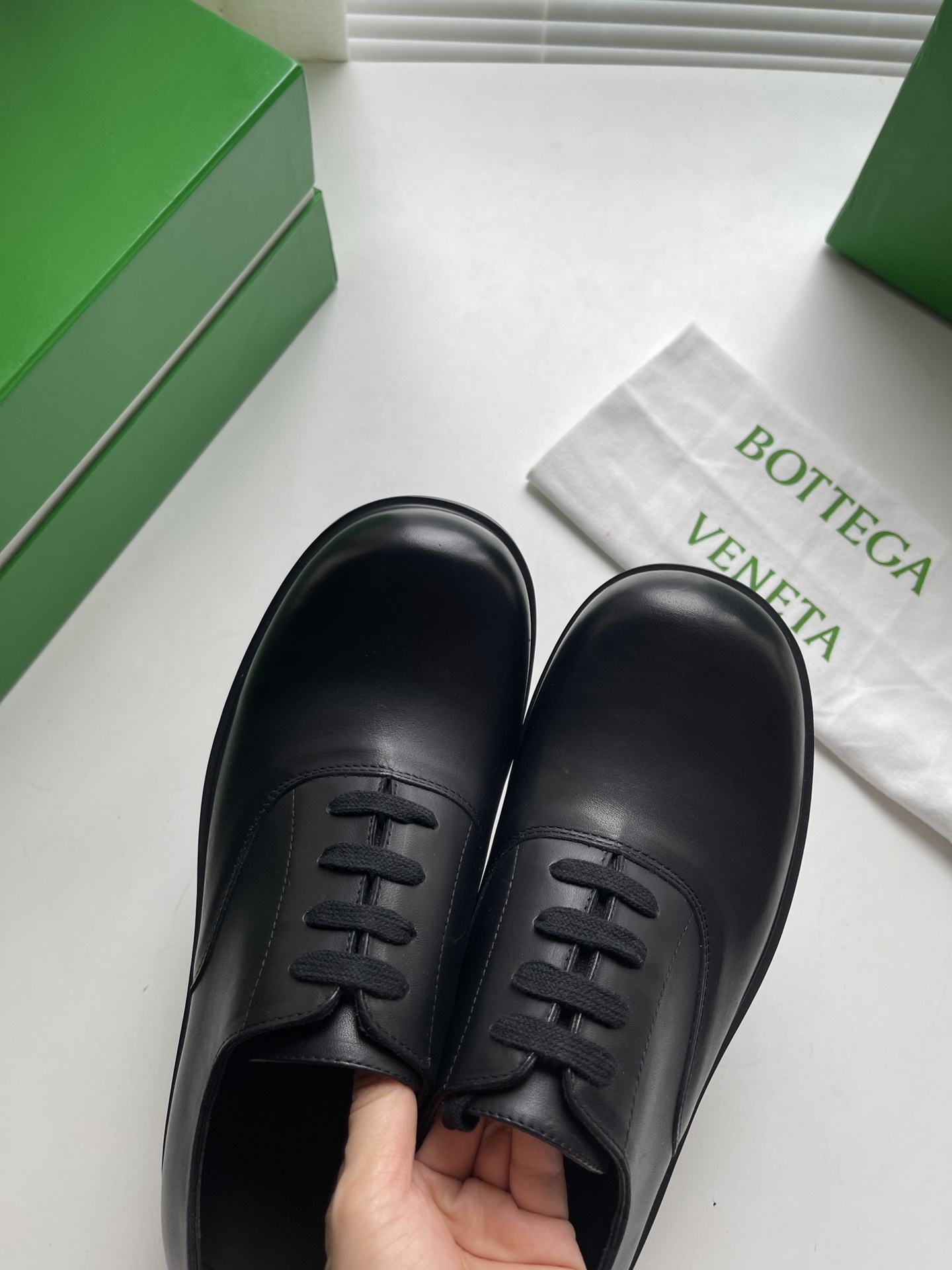 Bottega Veneta Leather Shoes Cow Leather Black