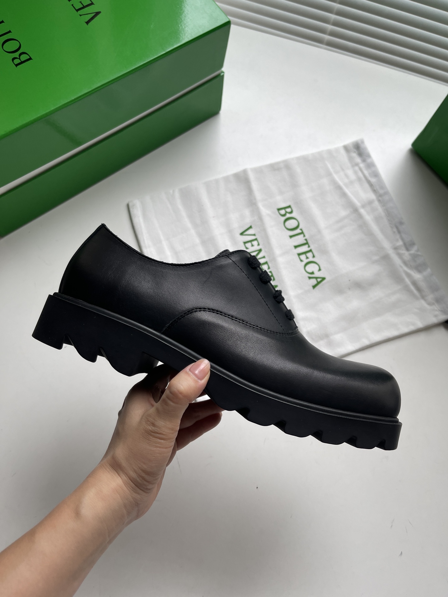 Bottega Veneta Leather Shoes Cow Leather Black