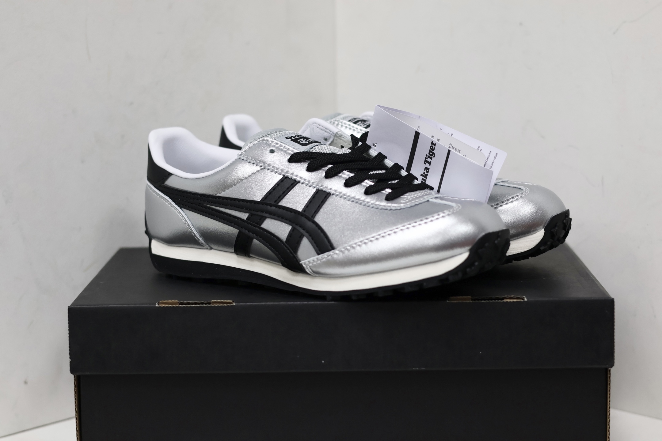 Dior Onitsuka Tiger Male Sneakers S