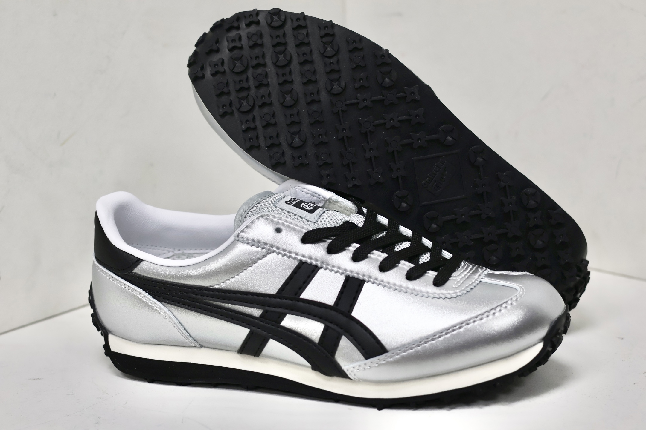 Dior Onitsuka Tiger Male Sneakers S