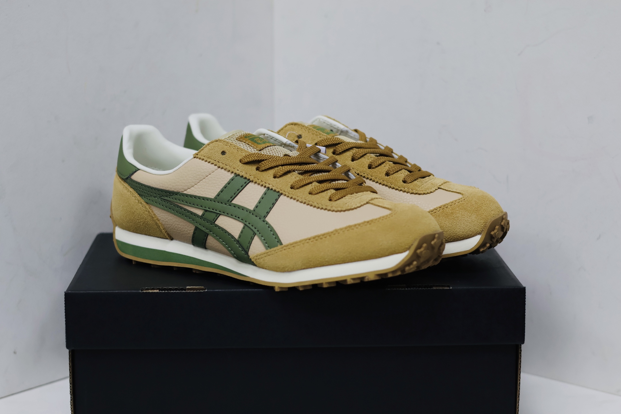 Dior Onitsuka Tiger Male Sneakers S
