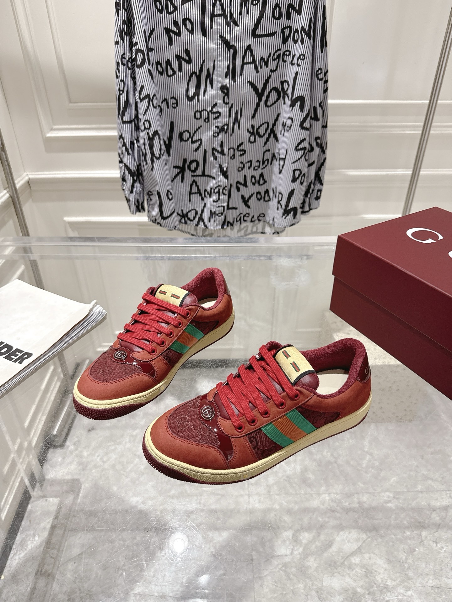 Gucci Female Basic Shoes S
