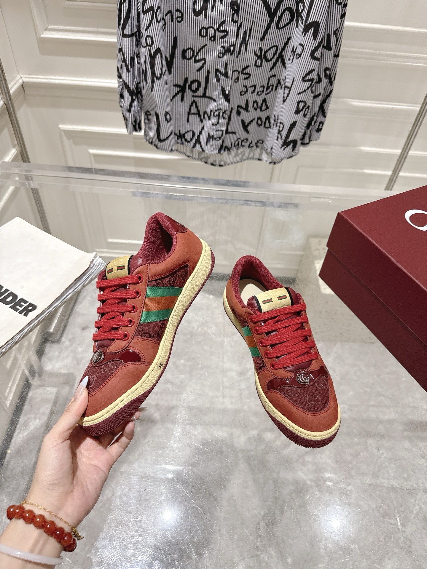 Gucci Female Basic Shoes S