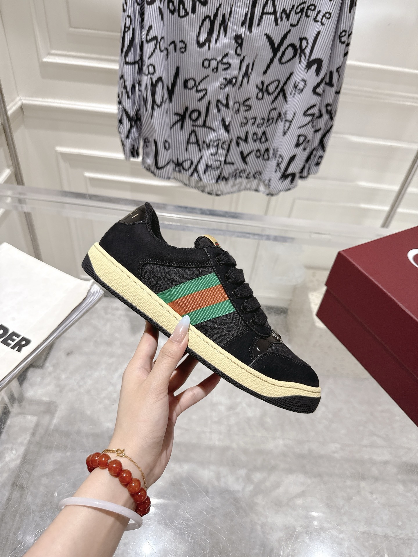 Gucci Female Basic Shoes S
