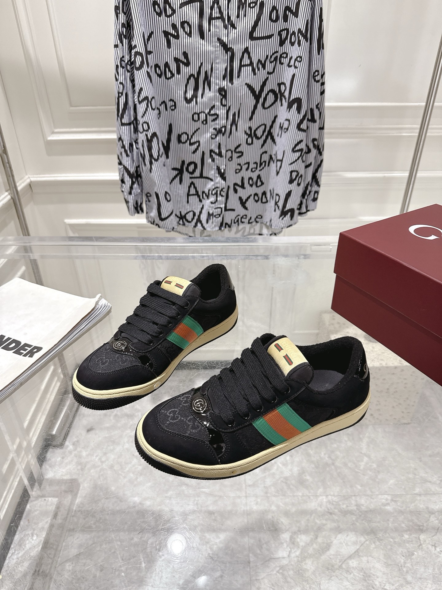 Gucci Female Basic Shoes S