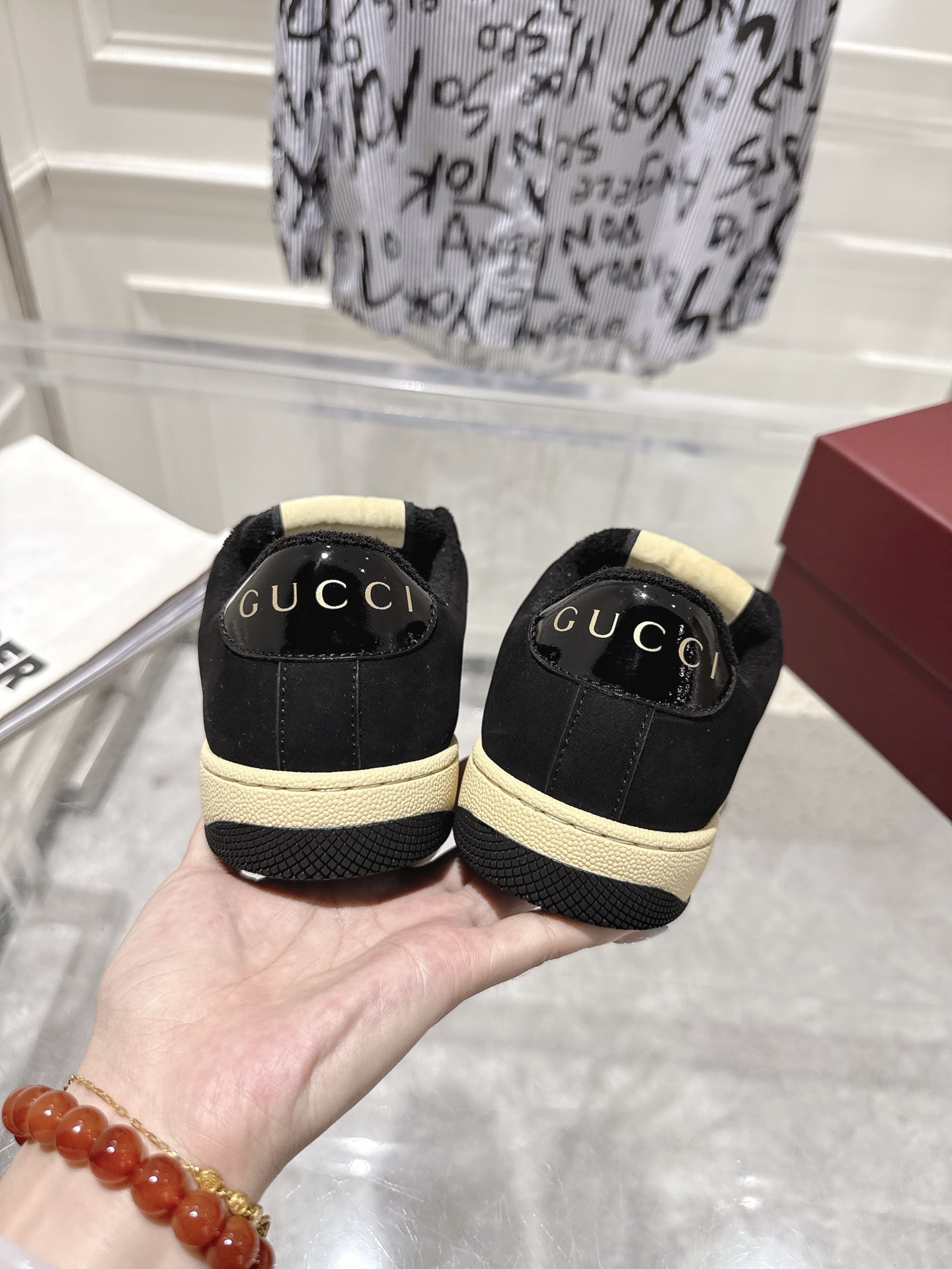 Gucci Female Basic Shoes S