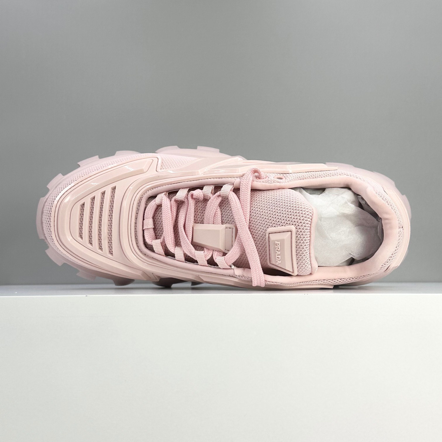Prada Sneakers Pink L-s
