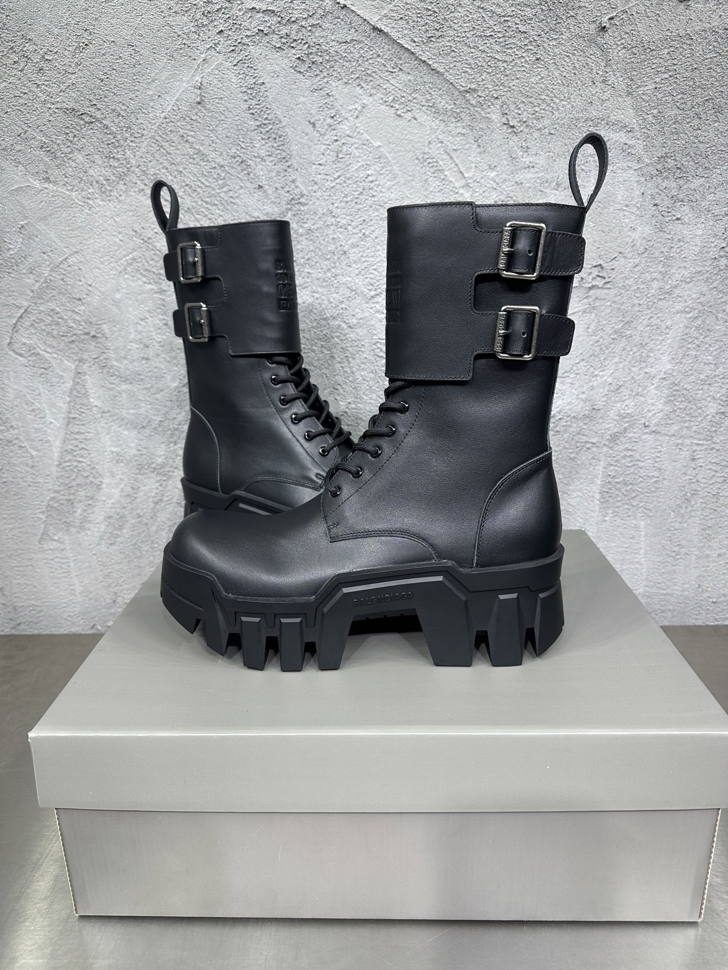Leather Shoes Black L