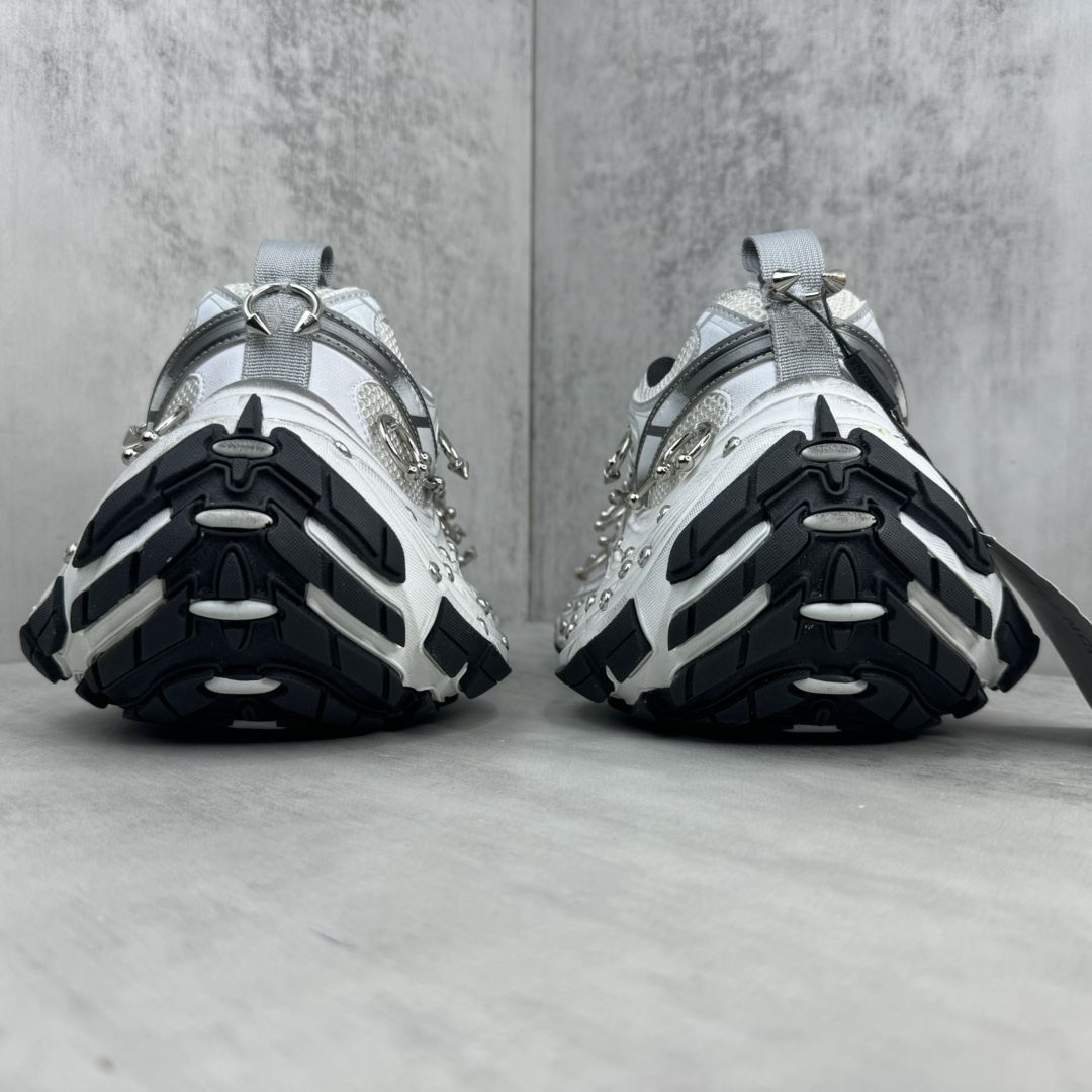 Balenciaga Sneakers L-s-xl