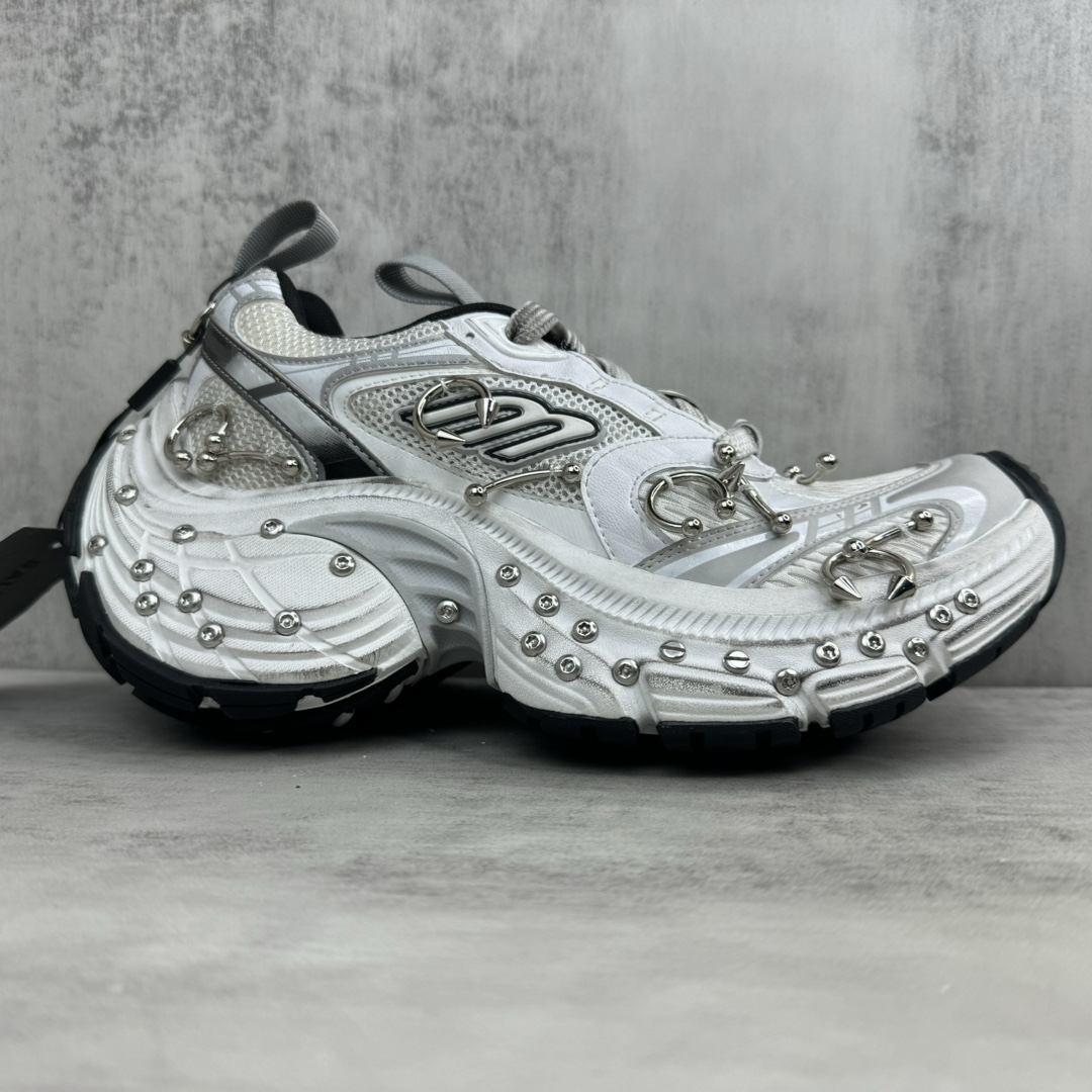 Balenciaga Sneakers L-s-xl