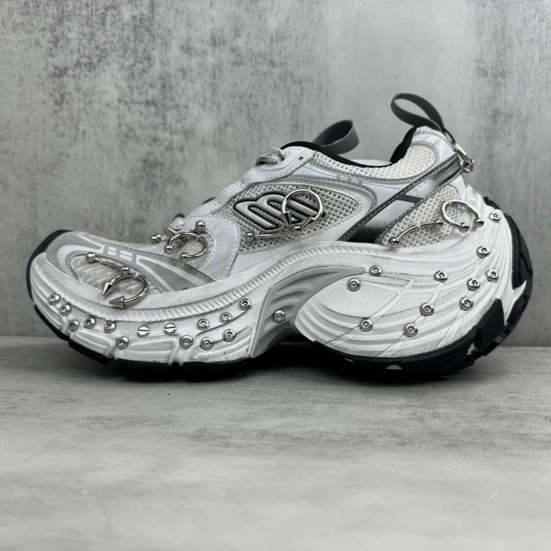 Balenciaga Sneakers L-s-xl