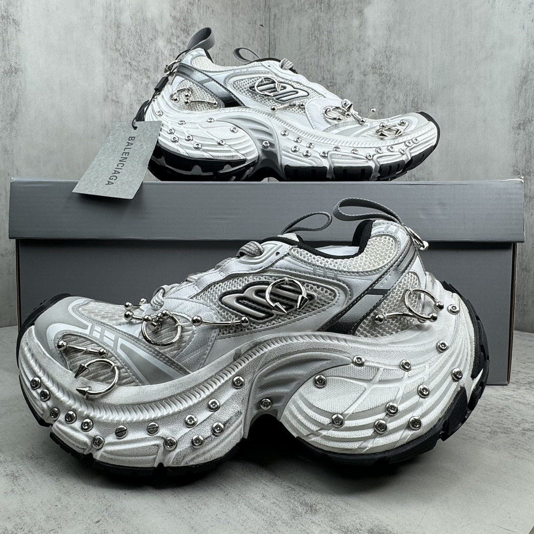 Balenciaga Sneakers L-s-xl