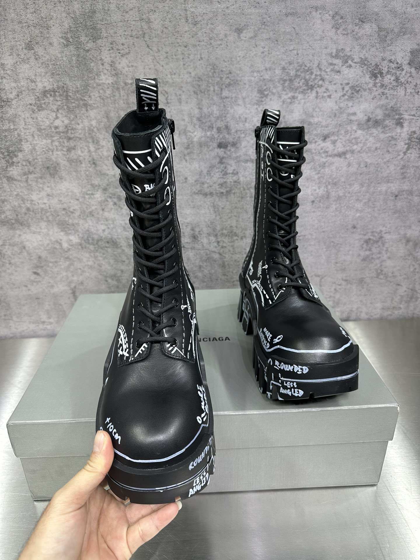 Balenciaga Basic Shoes Black L