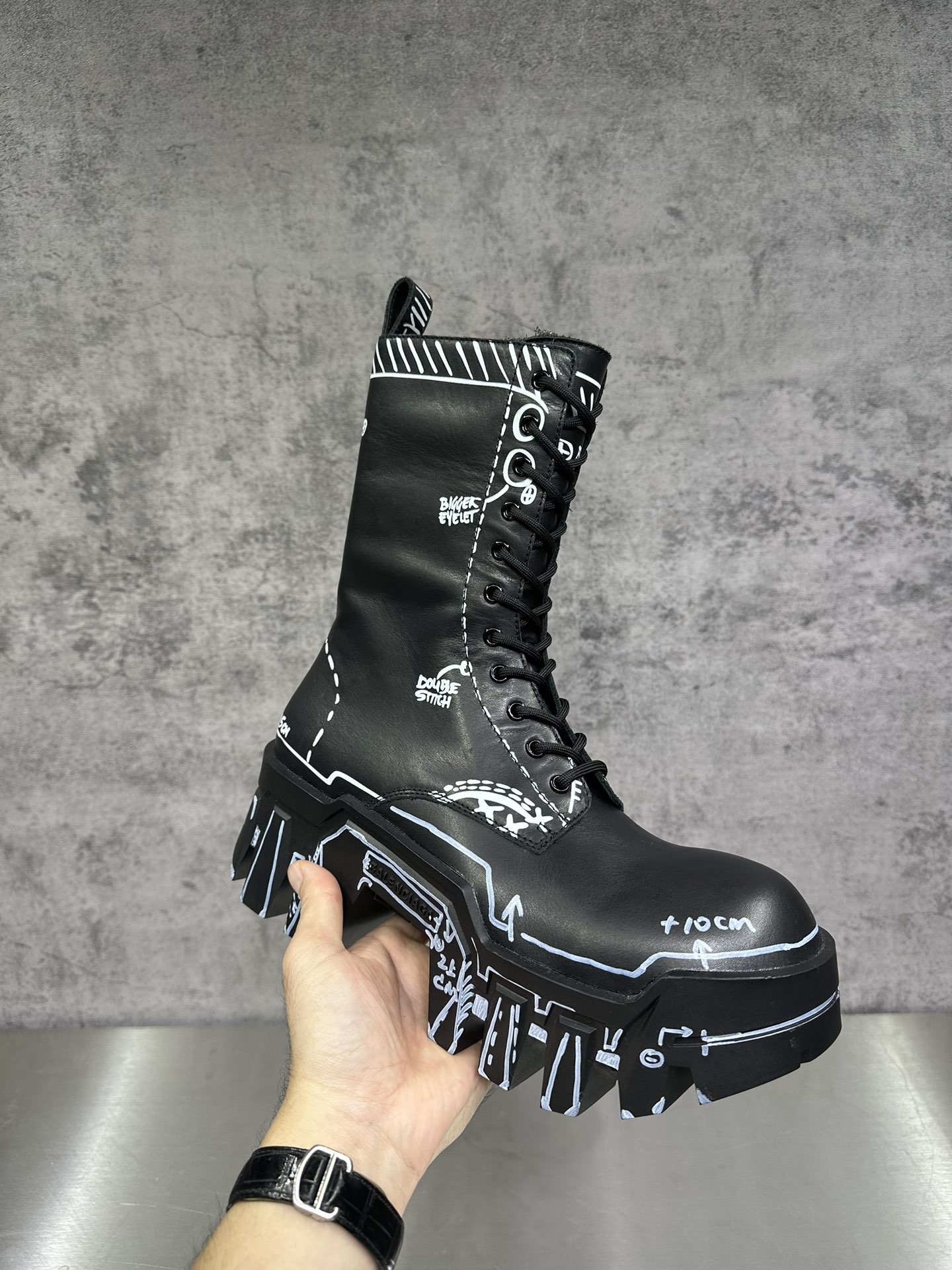 Balenciaga Basic Shoes Black L