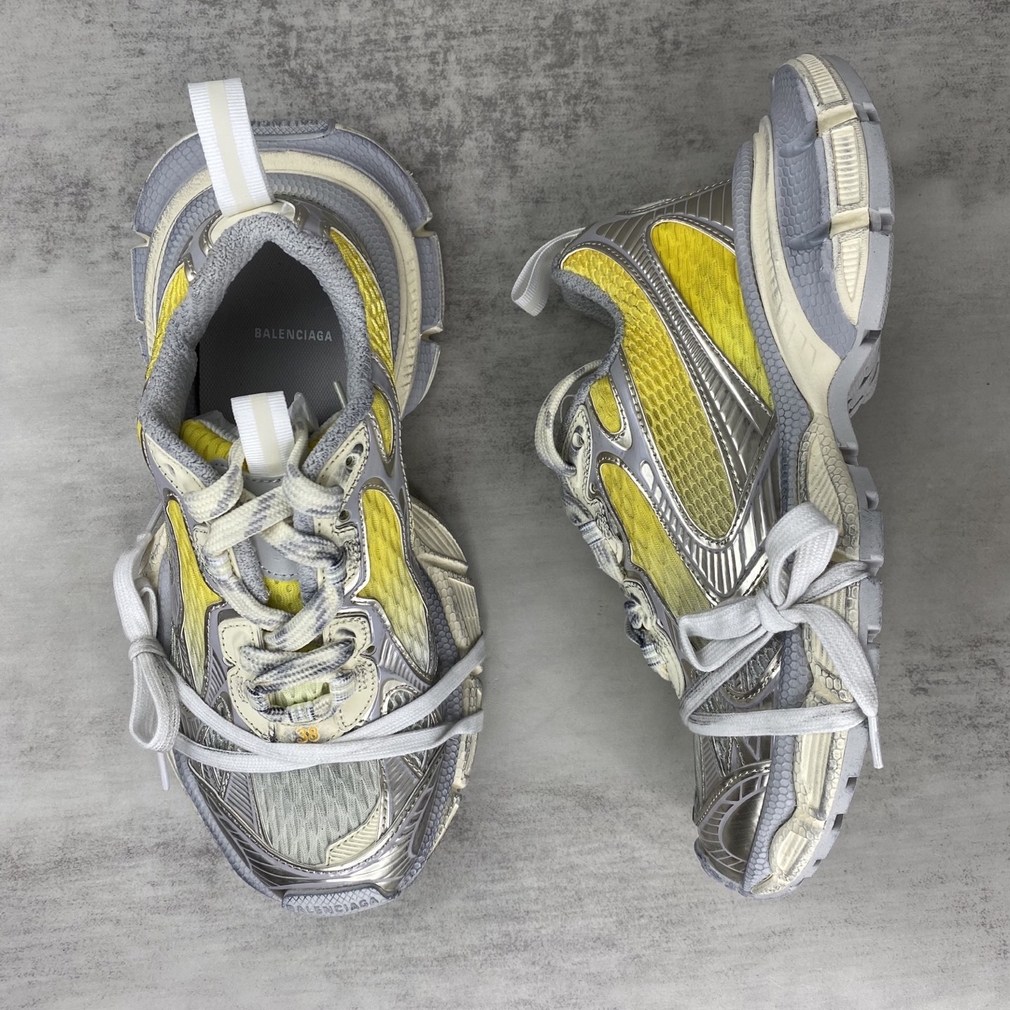 Basic Shoes Xl