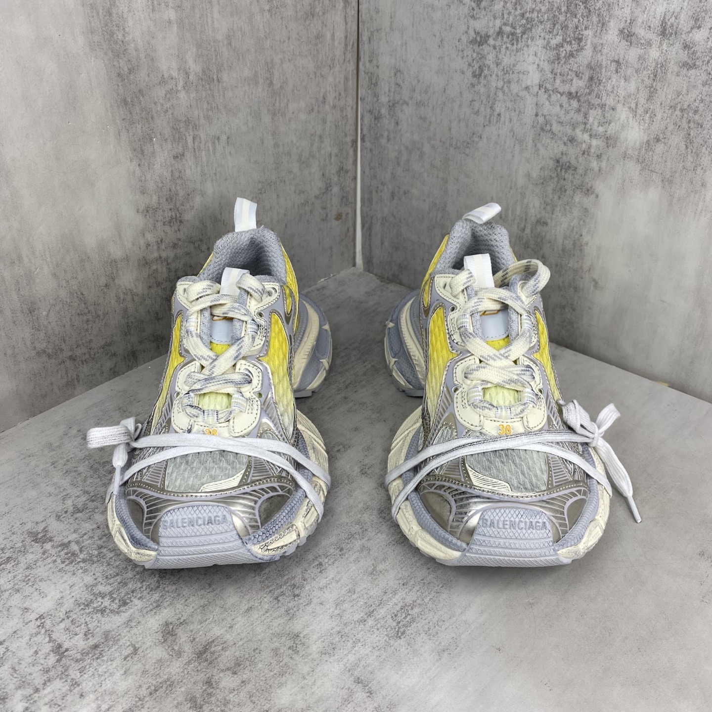 Basic Shoes Xl