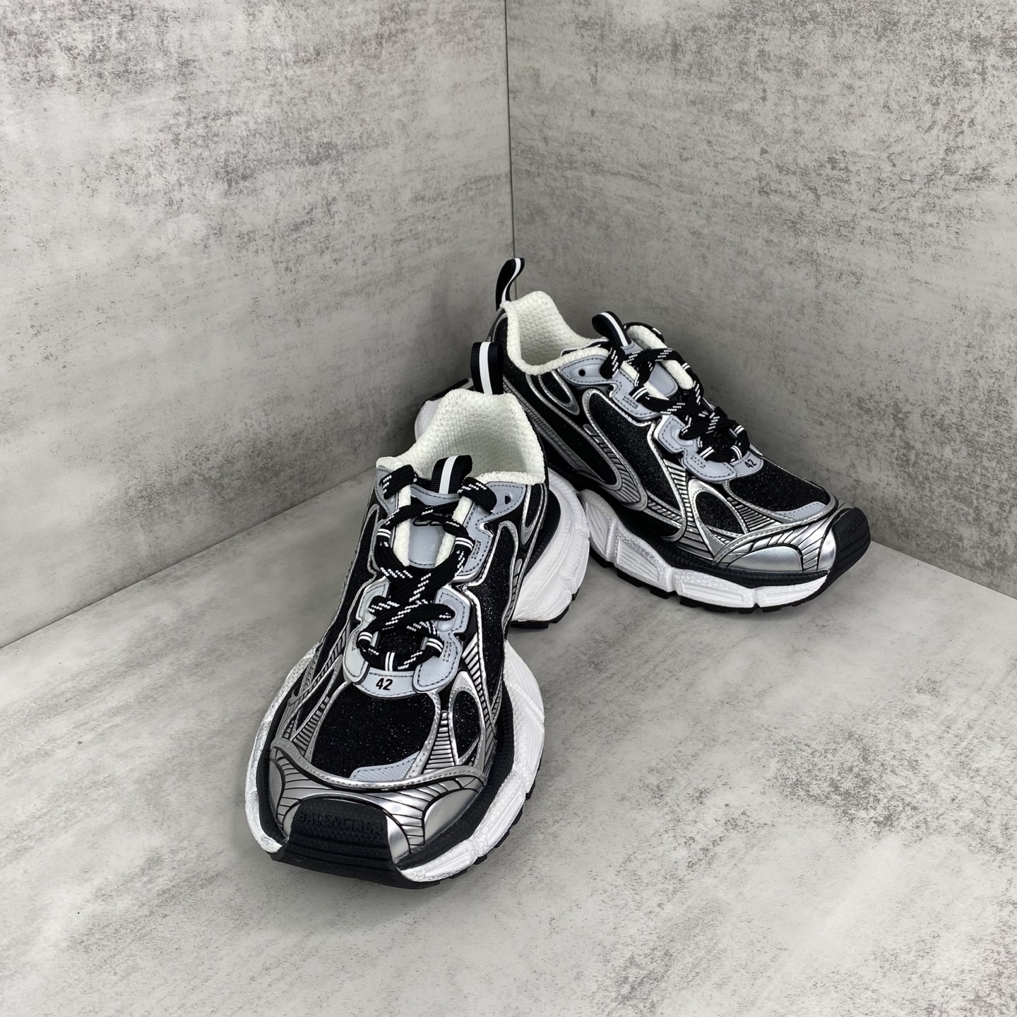 Basic Shoes Xl