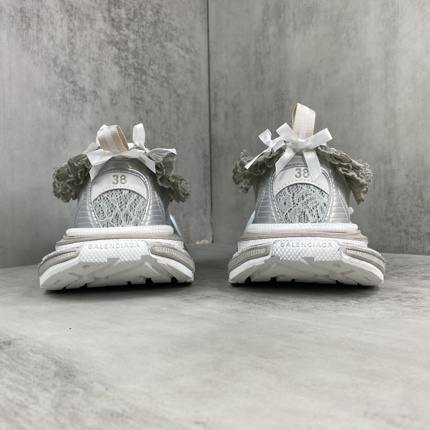 Balenciaga Basic Shoes L-xl