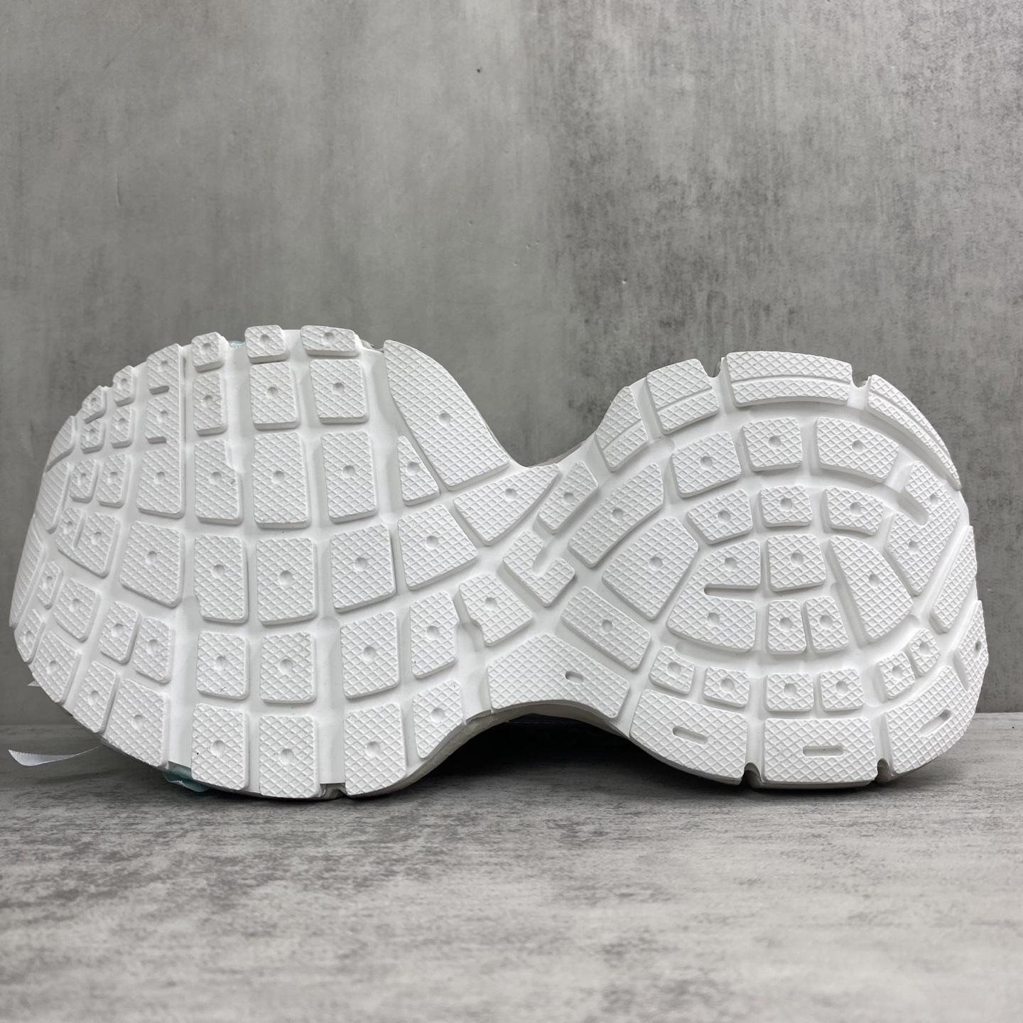Balenciaga Basic Shoes L-xl