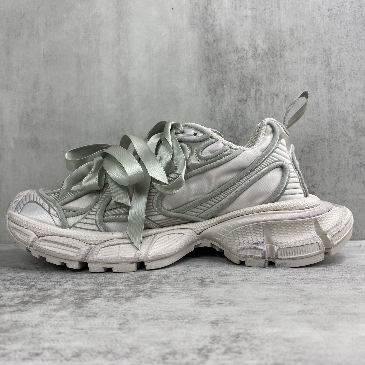 Balenciaga Basic Shoes L-xl
