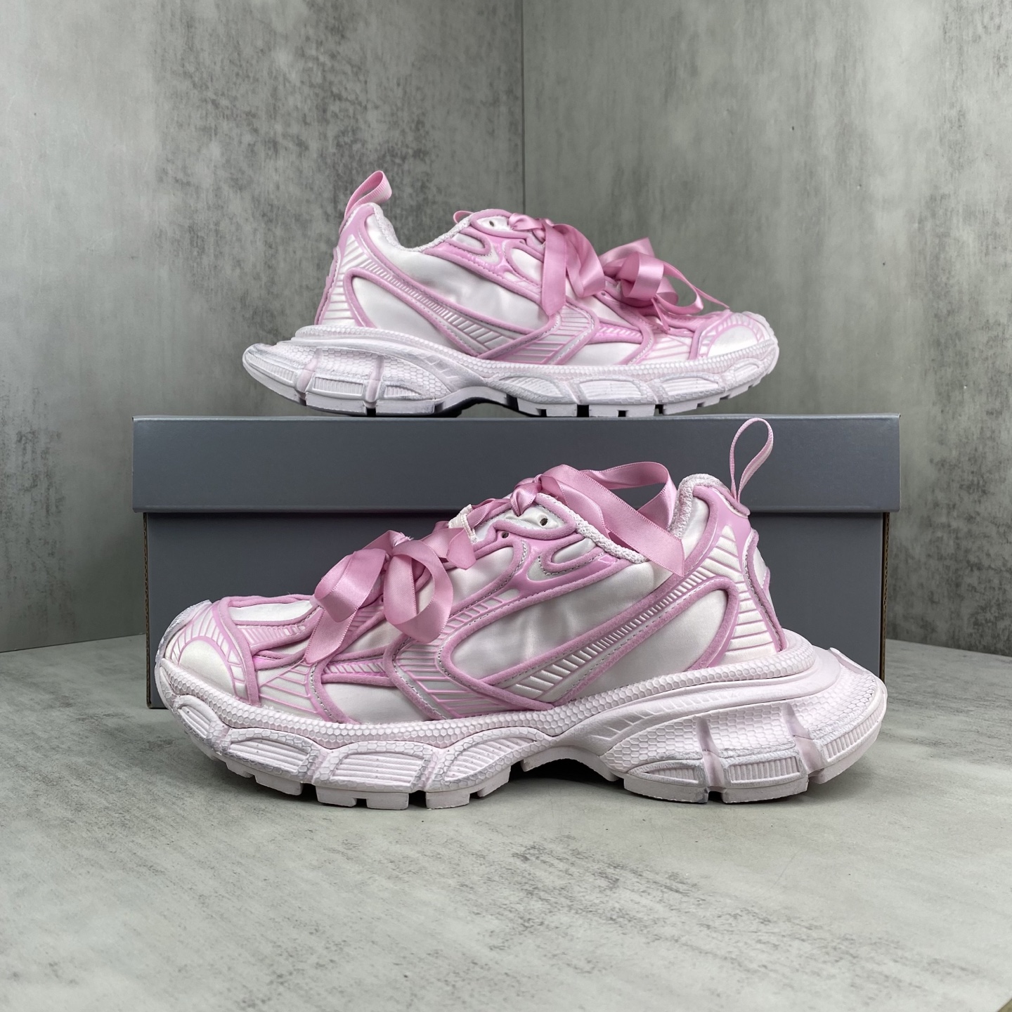 Balenciaga Basic Shoes L-xl