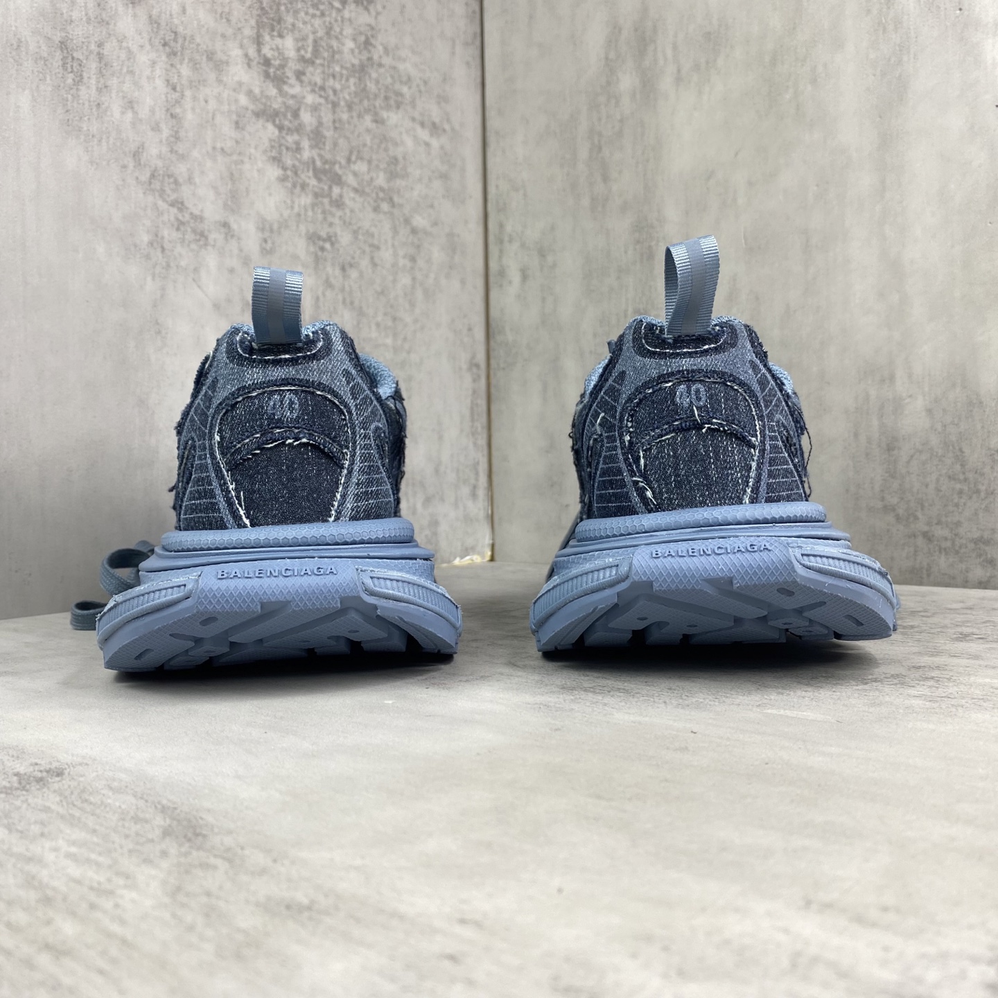 Balenciaga Basic Shoes L-xl