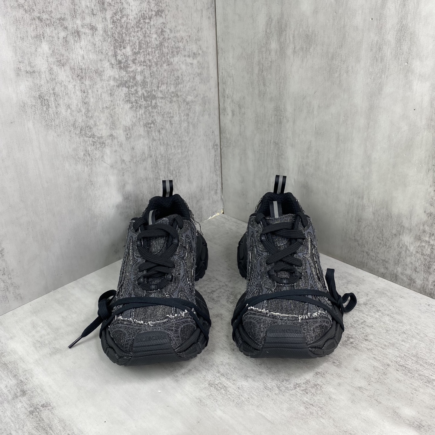 Balenciaga Basic Shoes L-xl