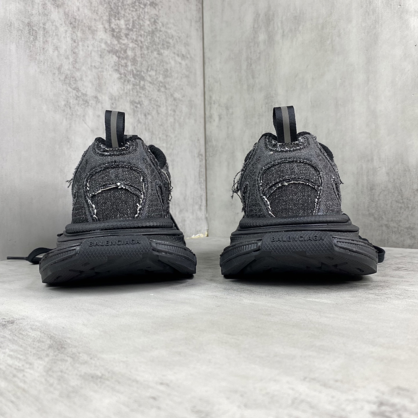 Balenciaga Basic Shoes L-xl