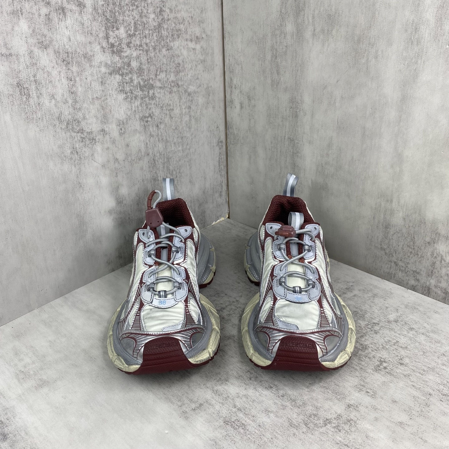 Balenciaga Basic Shoes L-xl