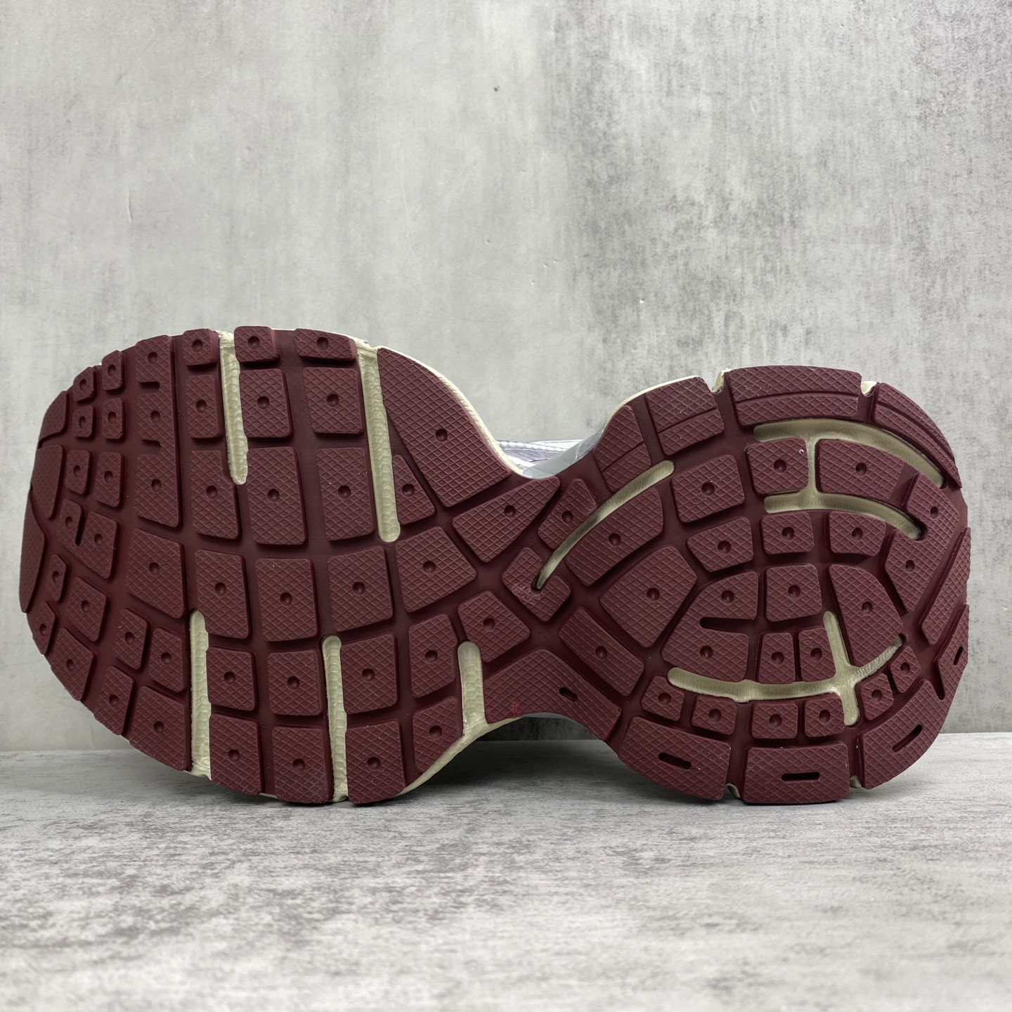 Balenciaga Basic Shoes L-xl