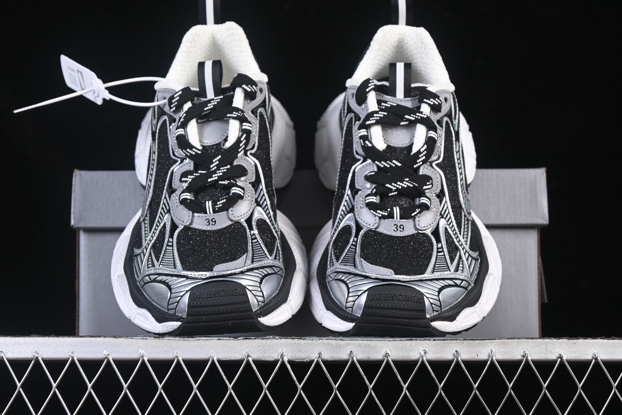 Balenciaga Basic Shoes L-xl